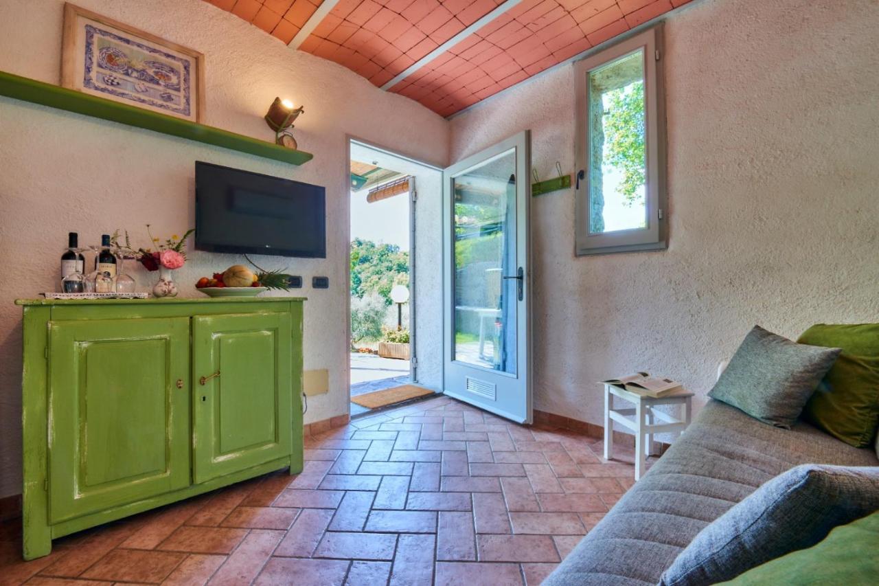 La Casetta Nel Bosco - Hot Tube And Sauna 列尔纳 外观 照片