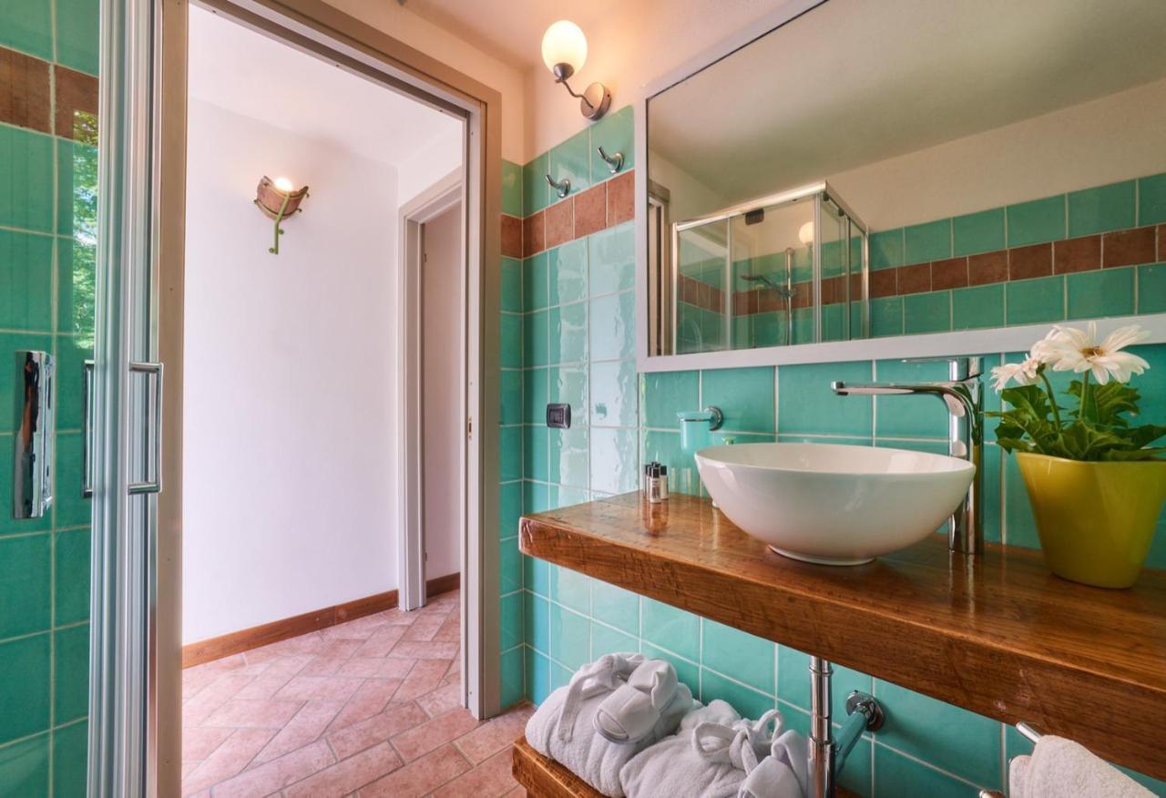 La Casetta Nel Bosco - Hot Tube And Sauna 列尔纳 外观 照片